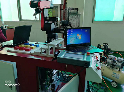 青岛大学：六自由度机器人快速原型仿真系统实验室建设